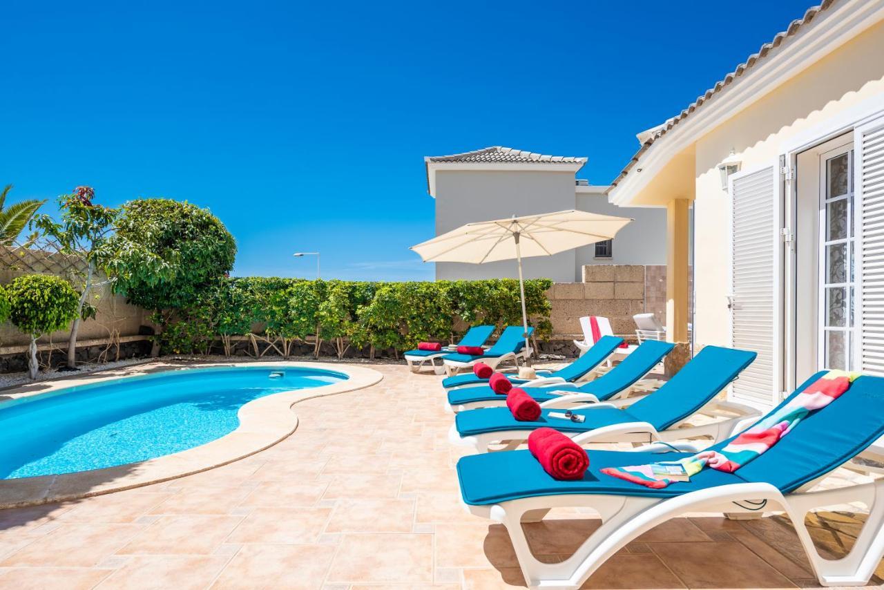 Beautiful Villa Anna With Heated Pool Costa Adeje  Exteriér fotografie