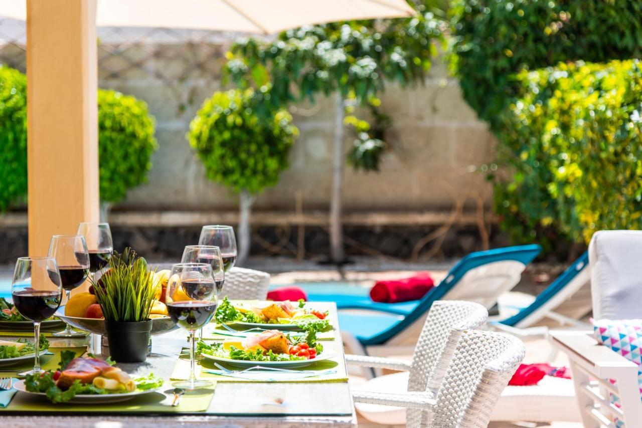 Beautiful Villa Anna With Heated Pool Costa Adeje  Exteriér fotografie