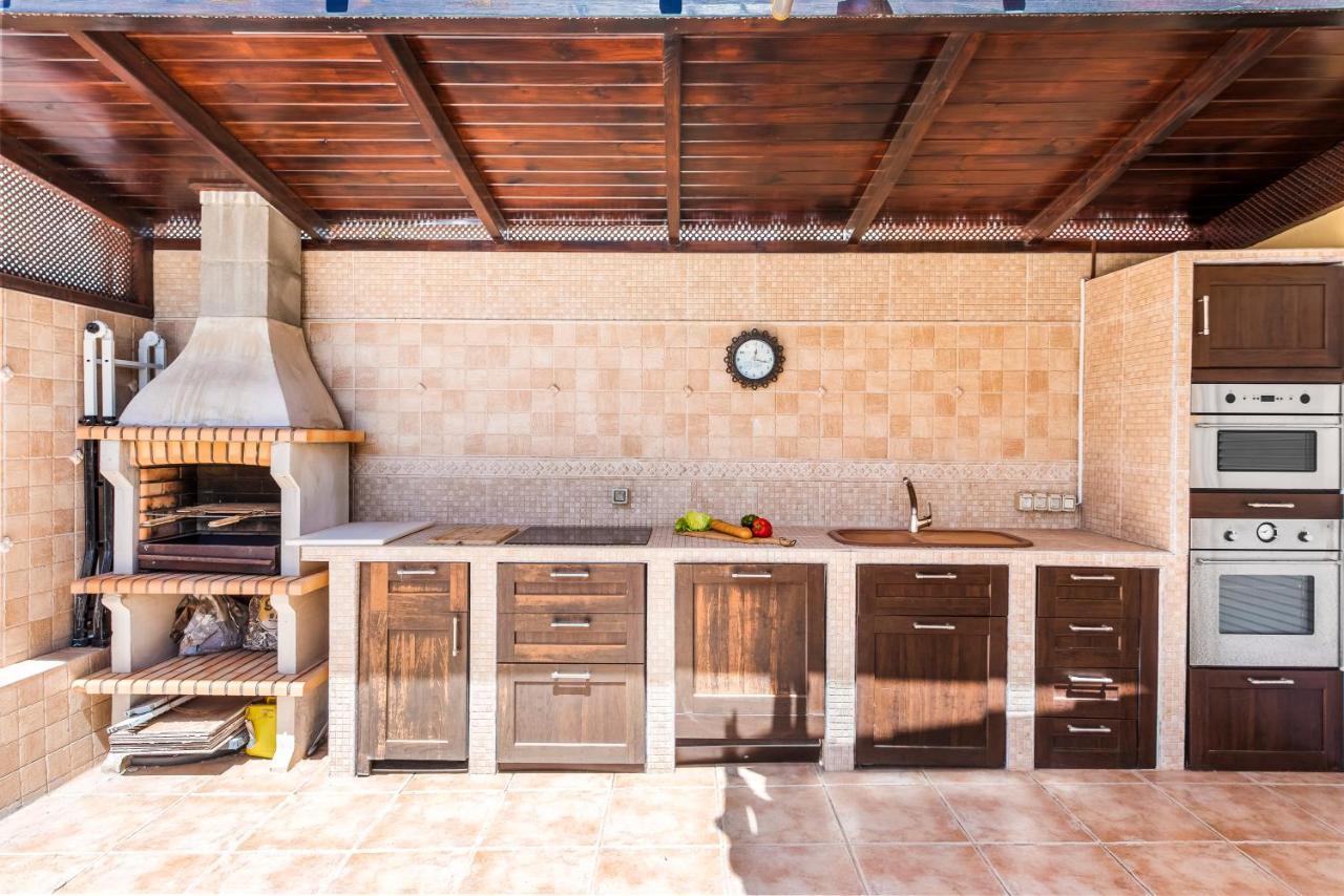 Beautiful Villa Anna With Heated Pool Costa Adeje  Exteriér fotografie